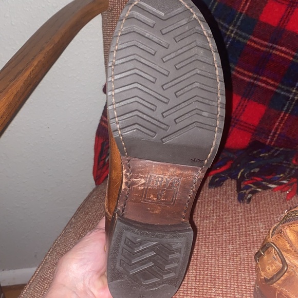 Distressed pair of Frye short boots. Great condition structurally. - Picture 7 of 10